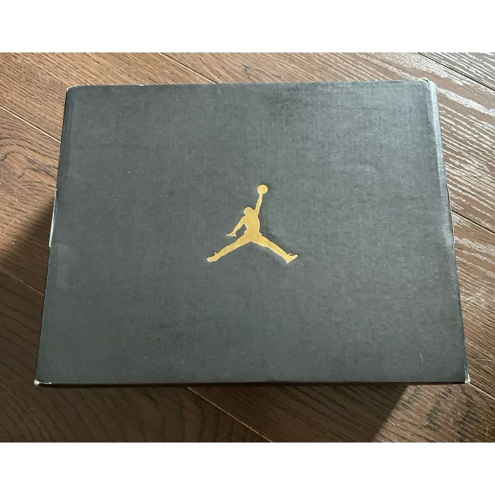 Air Jordan empty shoe box